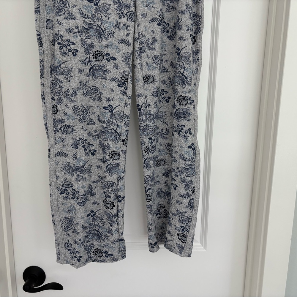 NWT Lucky Brand Pajama Set Top and Pants Floral Size S - Picture 12 of 13